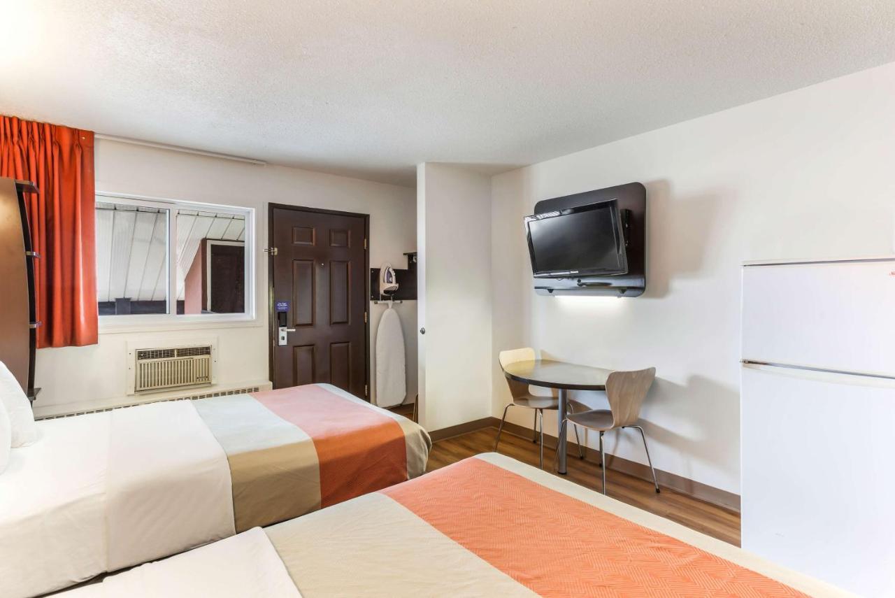 Motel 6-Lethbridge, Ab Exteriör bild